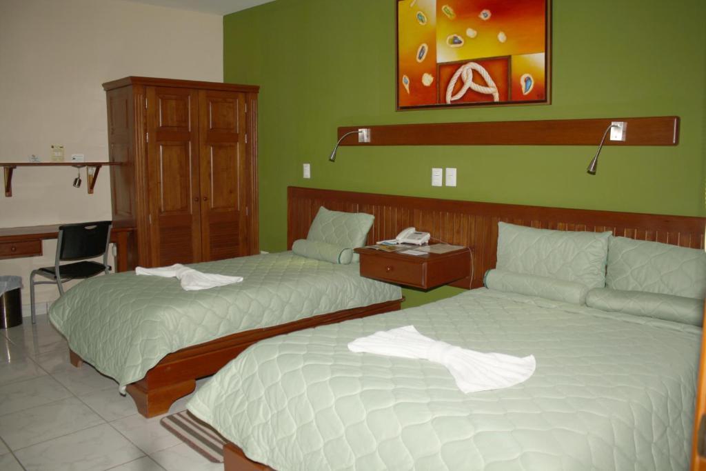 Hotel La Mar Dulce Гранада Номер фото