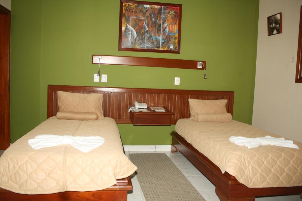 Hotel La Mar Dulce Гранада Номер фото