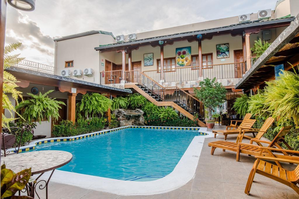 Hotel La Mar Dulce Гранада Экстерьер фото